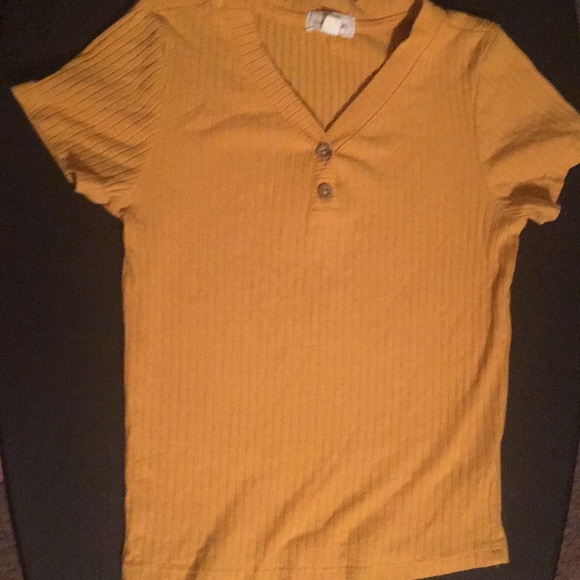 Mustard color shirt - Picture 1 of 3